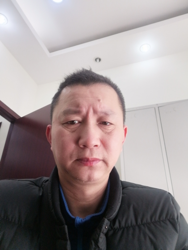 相视而笑的第一张照片--无锡中老年相亲网