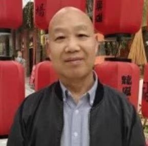 教师作家诗人的第一张照片--无锡中老年相亲网
